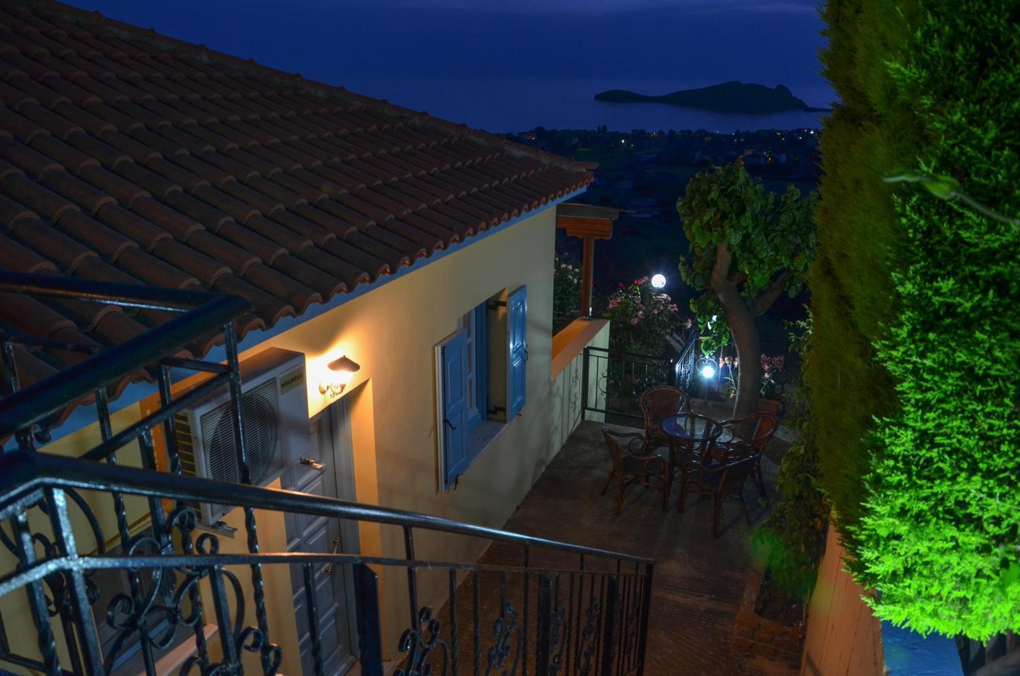 Hotel Dina - Ξενοδοχείο Ντινα Plati  Habitación foto